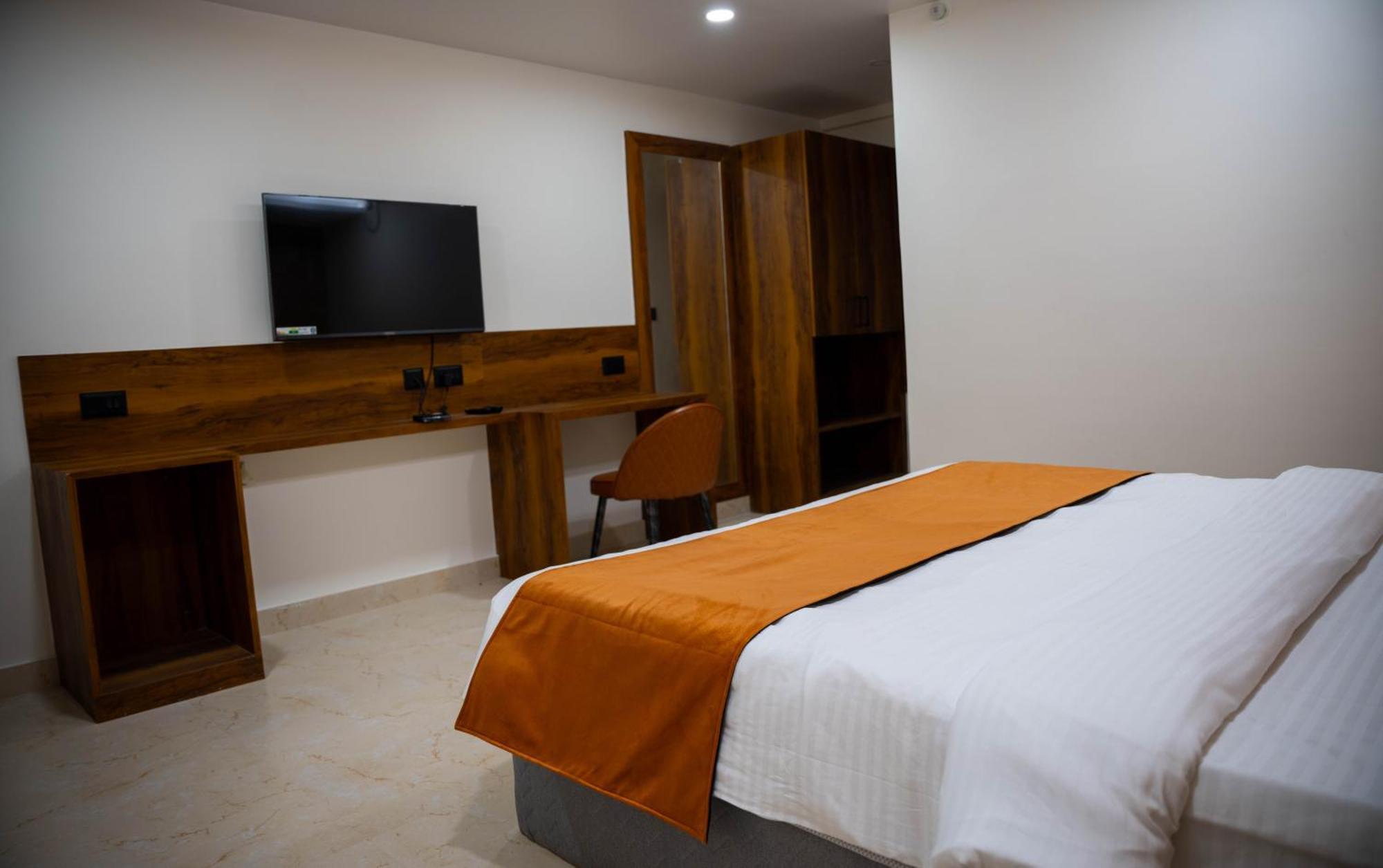 Hotel Orange 布巴内什瓦尔 外观 照片