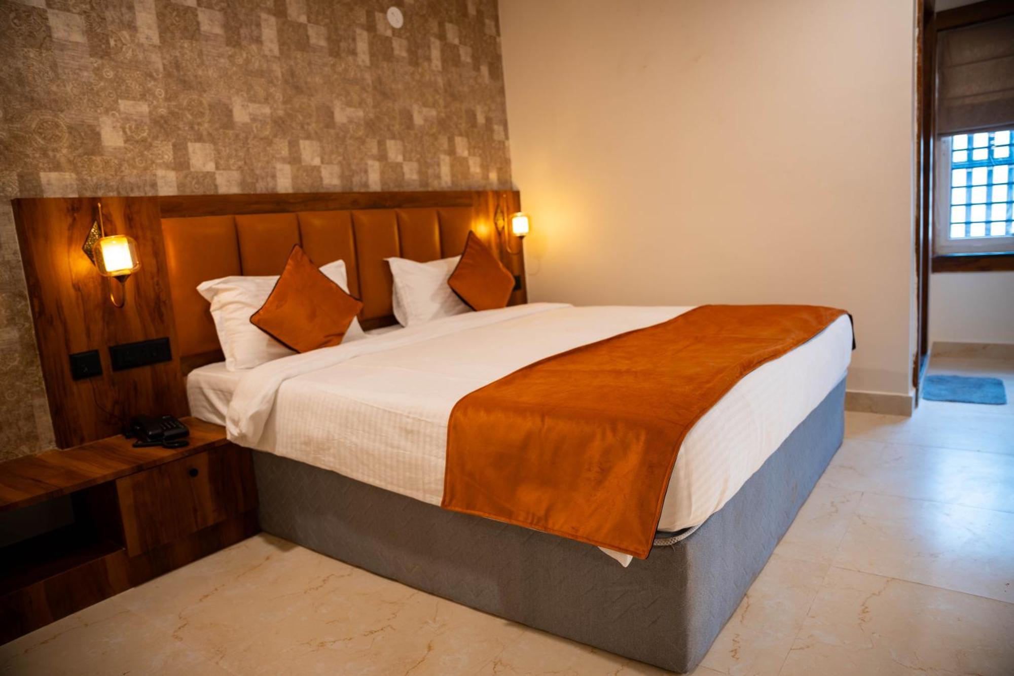 Hotel Orange 布巴内什瓦尔 外观 照片