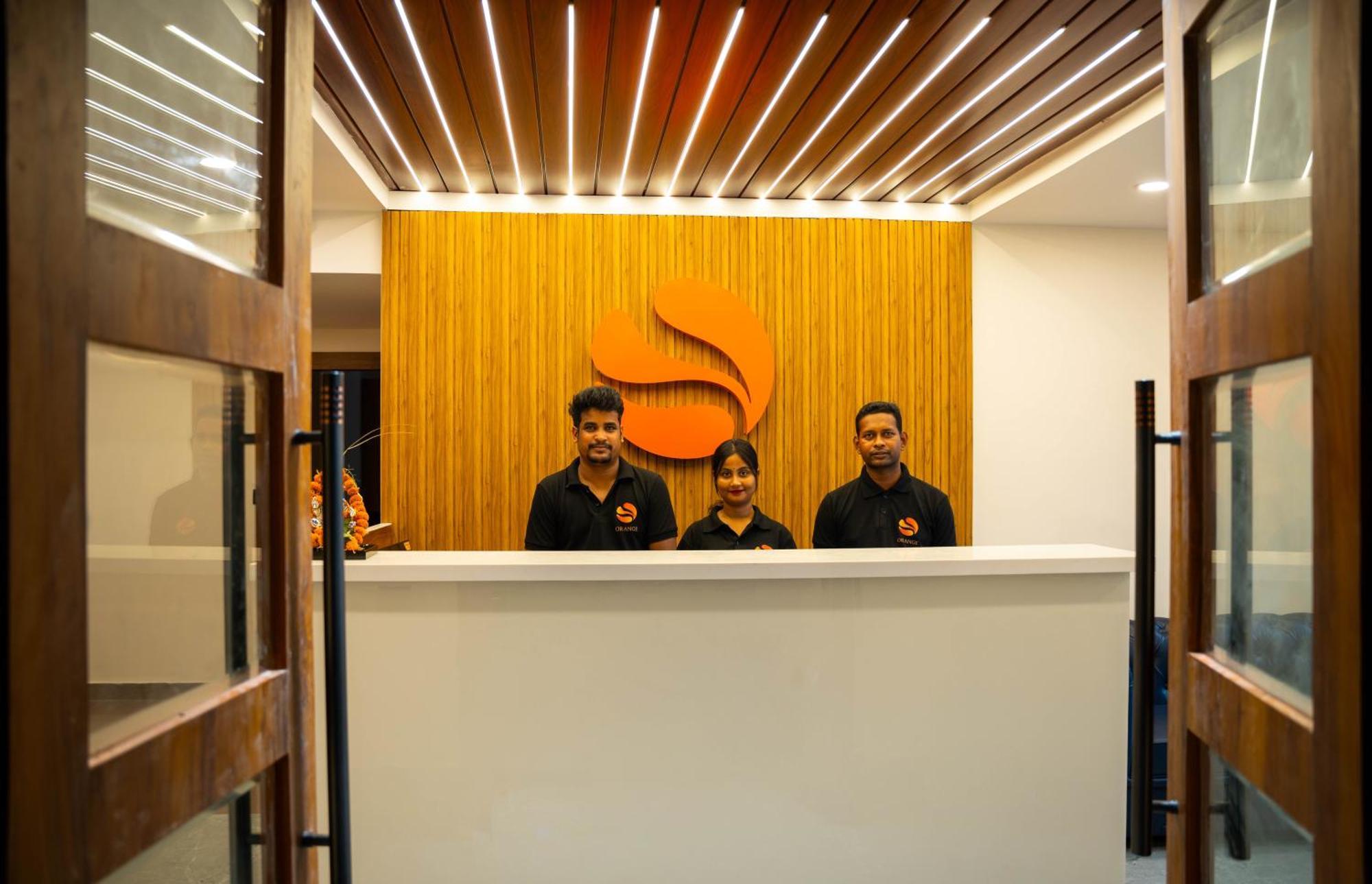 Hotel Orange 布巴内什瓦尔 外观 照片